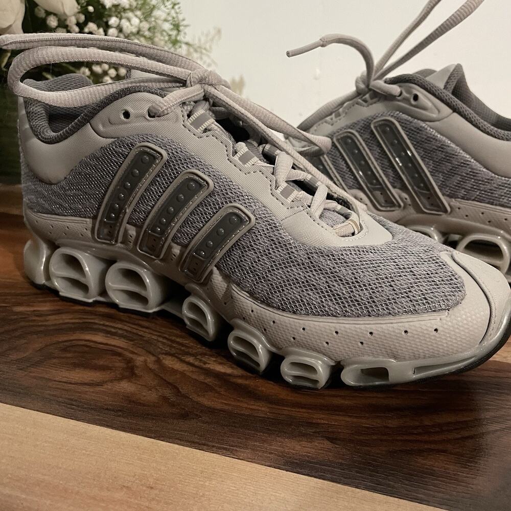 NEW Adidas Megaride Triple Gray Shoes Men 7 Women 8.5 Cushioned Trainer JH5525
